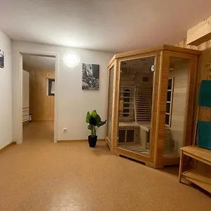 Apartment Großzügiges Domizil, 90qm, Mit Terrasse, Garten Und Garage, Marquartstein