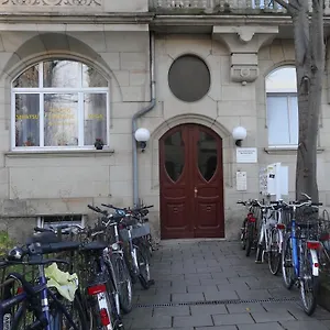 Private Gästezimmer Bei Ila Zimmerling Privatunterkunft Dresden